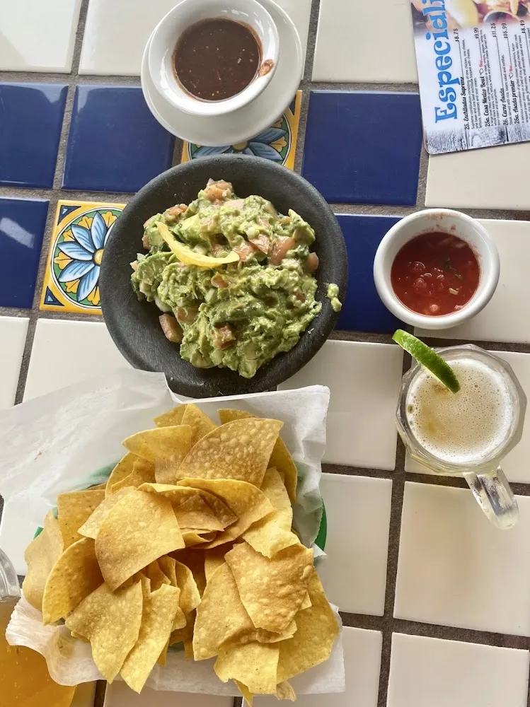 Guacamole and Chips